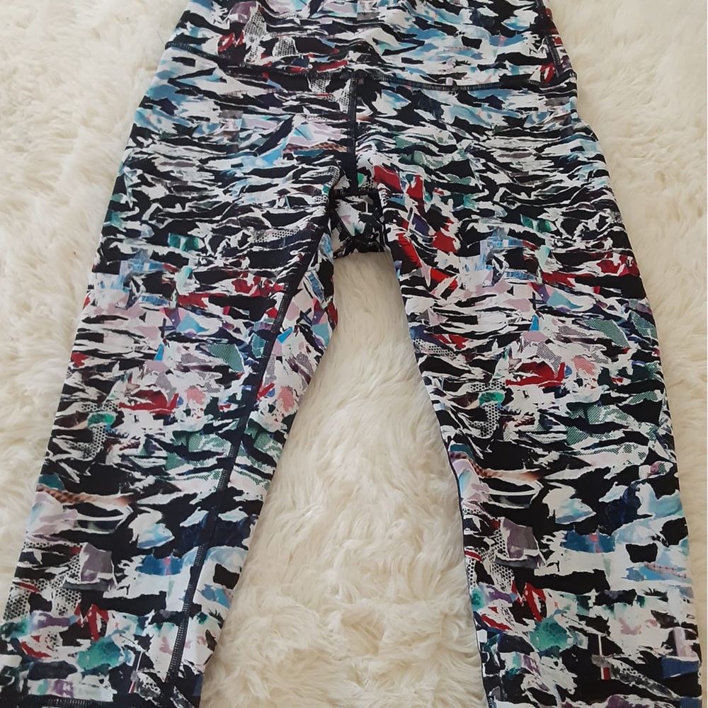 Lululemon capri leggings size small